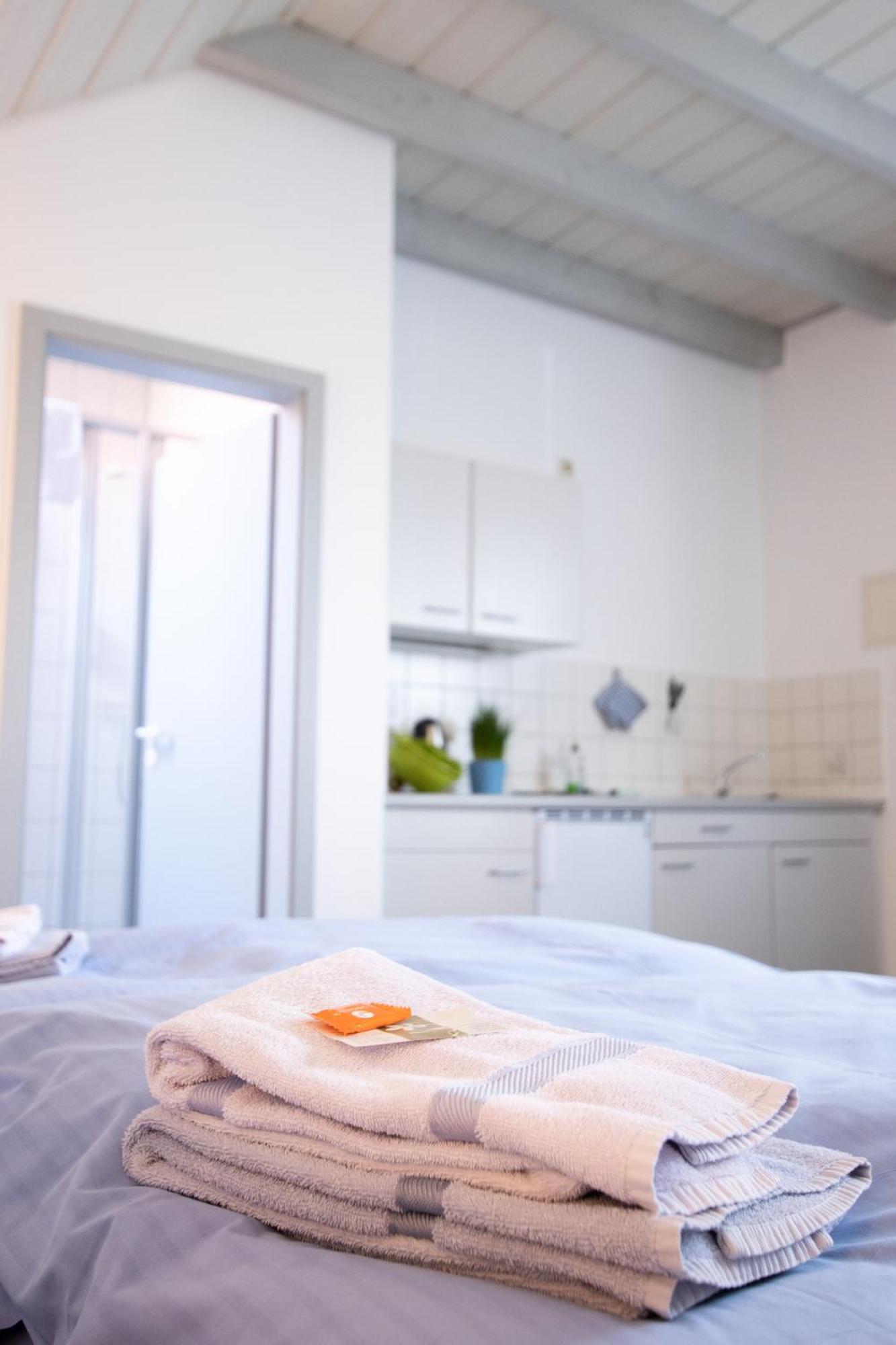 Pension Krone Schwäbisch Gmünd Екстериор снимка